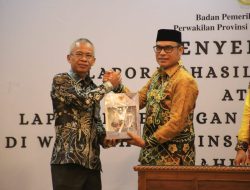 Ketua DPRD Kotabaru Terima Penghargaan dari BPK Kalsel