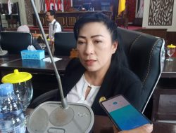 Vitta Yulanty Rossalim Salurkan Bantuan 76 Buah Tandon Air di Lima Desa