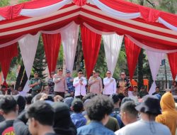 Saksikan Sispamkota Jelang Pilkada, Paman Birin Ajak Semua Bergembira Memilih Pemimpin Banua