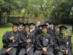 Program Pengembangan SDM, 30 Guru Bahasa Inggris Balangan Raih Kelulusan di St Andrews College Cambridge