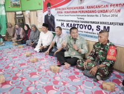 Kartoyo Sosialisasikan Perda terkait Perlindungan Lahan Pertanian Tanaman Pangan Berkelanjutan di HSS