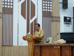 Bupati Balangan Berikan Tanggapan Terkait Pandangan Umum Fraksi DRPD Tentang Raperda Pembiayaan Pembangunan dan Kegiatan Tahun Jamak