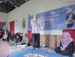 Desi Oktaviasari Sosialisasikan Pancasila di Desa Balanti