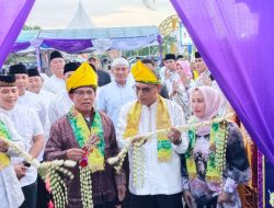 Wisata Kuliner Pasar Wadai Pesona Ramadhan 1446 H di Siring Laut Resmi Dibuka Bupati Kotabaru