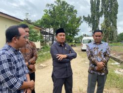 Jalan Rusak Dekat SMPN 1 Awayan Jadi Sorotan, DPRD Balangan Turun Tangan