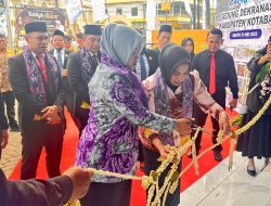 Ketua PKK Kotabaru Resmikan Gedung Dekranasda, Dorong Pengembangan UMKM dan Produk Lokal