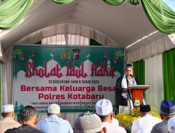 Semarak Idul Adha 1446 H, Polres Kotabaru Gelar Shalat Id dan Halal Bihalal serta Tebar 18 Sapi Kurban