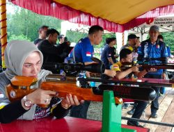Ketua DPRD Kotabaru Meriahkan Open Tournament Menembak Senapan Angin Kapolres Kotabaru Cup 2025