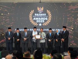 Walikota Banjarmasin Raih Penghargaan Baznas Award 2025