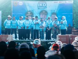 Akses Dokumen Kependudukan Lebih Praktis dan Aman, Gubernur Kalsel, Muhidin Resmi Luncurkan IKD Merangkul Semua