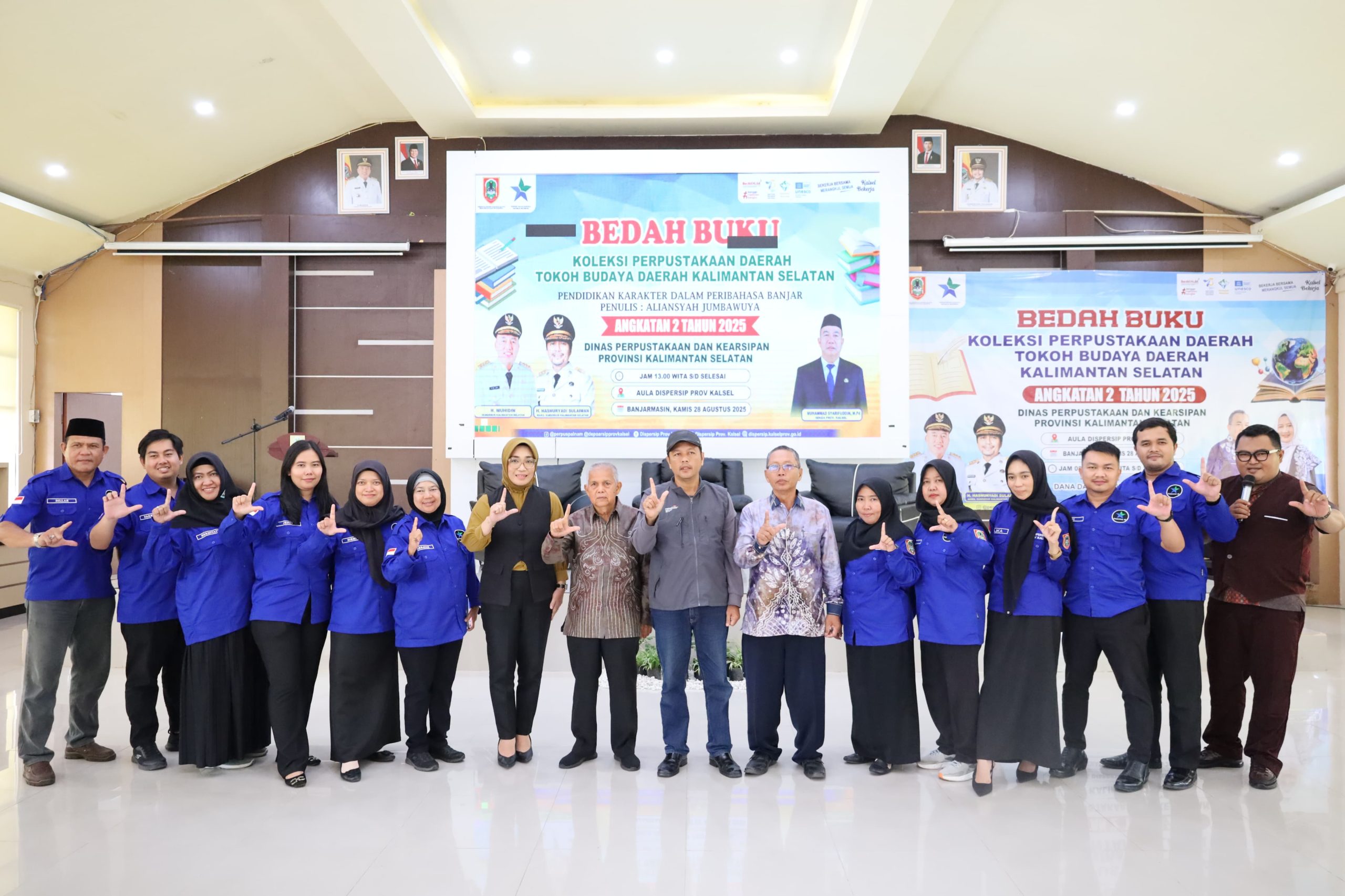 Dispersip Kalsel Hidupkan Literasi Banua Lewat Bedah Buku