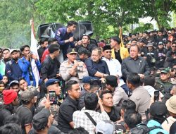 Kapolda Ucapkan Terima Kasih atas Unjuk Rasa yang Aman dan Kondusif di DPRD Kalsel