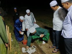 Bupati Abdul Hadi Hadiri Peletakan Batu Pertama Pembangunan Ponpes Nurul Inayah Batumandi Balangan