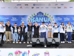 Gubernur H. Muhidin Ramaikan Banua Qristival, Edukasi Pembayaran Qris dengan Funbike hingga Senam Bersama Masyarakat