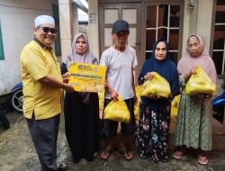 Bakti Sosial di Rangkaian Peringatan HUT ke-61, DPD Golkar Kalsel Bagikan 5.000 Paket Sembako Gratis