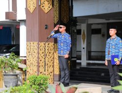 Wali Kota HM Yamin HR Pimpin Upacara 54 Tahun KORPRI