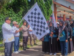 Ribuan Guru Balangan Ikuti Jalan Sehat dalam Rangka HUT PGRI dan HGN 2025