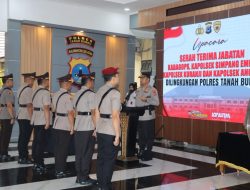 Kapolres Tanbu Pimpin Upacara Sertijab Pejabat Utama dan Kapolsek