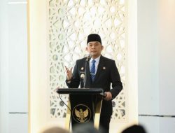 Lantik Pejabat Administrasi dan Pengawas, Bupati Tanbu Tegaskan Komitmen Profesionalisme dan Anti Jual Beli Jabatan