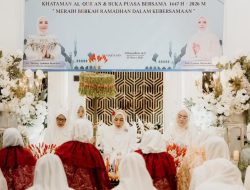 Ketua TP-PKK Hj Fathul Jannah Bersama Jajaran PKK Khataman Al- Qur’an, Meraih Berkah Ramadhan dalam Kebersamaan