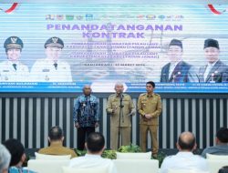 Gubernur H. Muhidin Minta Kontraktor Segera Lakukan Pengerjaan Pembangunan Jembatan Penghubung Tanah Bumbu – Kotabaru