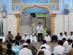 Safari Ramadhan di Karang Bintang, Pemkab Tanah Bumbu Salurkan Bantuan Hibah Masjid, Santunan Lansia dan Disabilitas