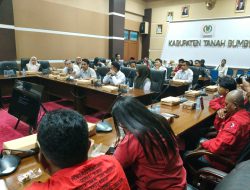 Terkait Hak-hak Normatif, Serikat Buruh KIKES-KSBSI Tanah Bumbu Mengadu ke DPRD