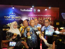 Bupati Kotabaru Muhammad Rusli Terima Penghargaan sebagai TOP Pembina BUMD 2026