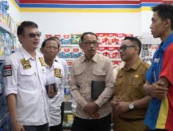 Susu UHT Putih Alami Kelangkaan, Komisi II dan III DPRD Kotabaru Sidak Sejumlah Retail Modern