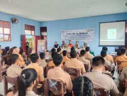 PWI Kotabaru bersama PT Pelsatr Tambang Kencana Goes To School di SMK Negeri I Sungai Durian