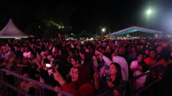 Pesona Budaya Mappanre Ri Tasi’e di Tanah Bumbu Hadirkan Hiburan Sekaligus Dorong Ekonomi Lokal