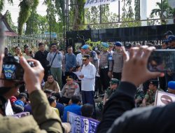 DPRD Kalsel Terima Aksi Mahasiswa, Fasilitasi Dialog dan Siapkan RDP