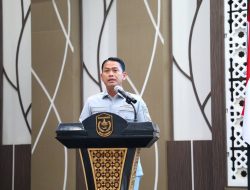 Wali Kota Banjarmasin Buka Sosialisasi Penguatan Daya Saing Pasar Rakyat