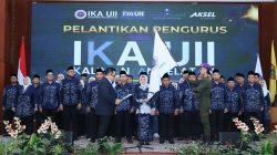 Pelantikan Ikatan Alumni UII Kalsel, Gubernur H Muhidin Sampaikan Pemprov Siap Sinergi untuk Pembangunan Banua