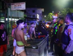 Polresta Banjarmasin Tegur Kelompok Pemuda Cosplay Tuyul Saat Patroli Antisipasi Gangguan Kamtibmas