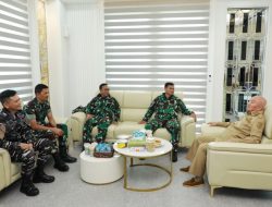 Bahas Ketahanan Pangan, Silaturahmi Gubernur Kalsel H. Muhidin Bersama Panglima Komando Gabungan Wilayah Pertahanan 1 Letjen Kunto Arief Wibowo