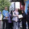 Peringatan Hari Lanjut Usia, Hj. Fathul Jannah Muhidin Sambangi dan Serahkan Bantuan untuk Lansia
