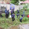 Sambut Hari Bhayangkara ke-80, Satpolairud Polres Batola Gelar Bhakti Sosial Bersihkan Sungai