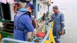Sat Polairud Polres Kotabaru Tingkatkan Patroli Dialogis di Perairan Selat Laut Kotabaru