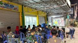 Kodim 1004 Kotabaru Jalin Silaturahmi dengan Masyarakat melalui Nobar Piala Dunia