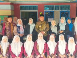 Bupati Batola dan Istri Anjangsana ke Pemondokan Para Kafilah MTQN ke-37