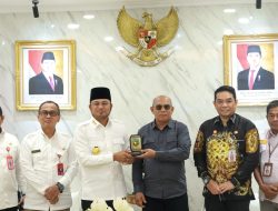 Bahas Peluang Kolaborasi Strategis, Bupati Kotabaru Lakukan Audiensi dengan Gubernur Kaltim