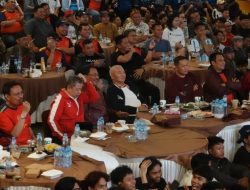 Gubernur H Muhidin Nobar Final Piala Dunia 2026 Bersama Ribuan Warga di Tugu Nol Kilometer