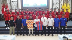 Lepas Tim Soeratin U-13 Wasaka Indonesia, Walikota Pesan Harumkan Nama Banua