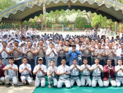 Laksanakan Program Polidik, Kapolres Tanah Bumbu Sambangi SMA Negeri 1 Simpang Empat