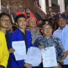 Demo Aliansi Rakyat bersama BEM se-Kalsel Berakhir Malam Hari, Pemprov Kalsel Sepakati Tuntutan Mahasiswa Soal Karhutla
