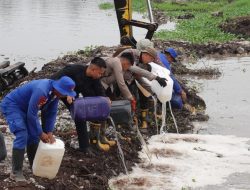 Gubernur H Muhidin Perkuat Upaya Pemadaman Karhutla dengan Penambahan Campuran Surfaktan