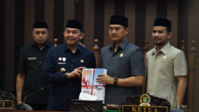 Sampaikan RAPBD Tanah Bumbu TA 2027, Bupati Andi Rudi Latif : Tujuh Misi Pembangunan Jadi Arah Kebijakan