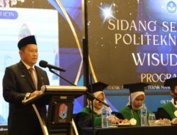 Bupati Tanah Bumbu Dorong Sinergi Pendidikan Vokasi dan Industri pada Wisuda Politeknik Batulicin