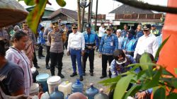 Wali Kota dan Kapolresta Banjarmasin Pantau Distribusi Air Bersih di Kelurahan Kuin Cerucuk